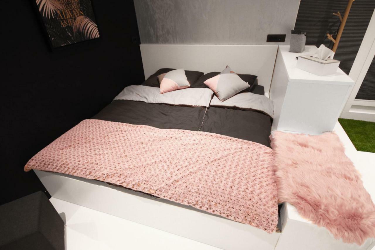 Casa Glitter Otel Ljubljana Dış mekan fotoğraf